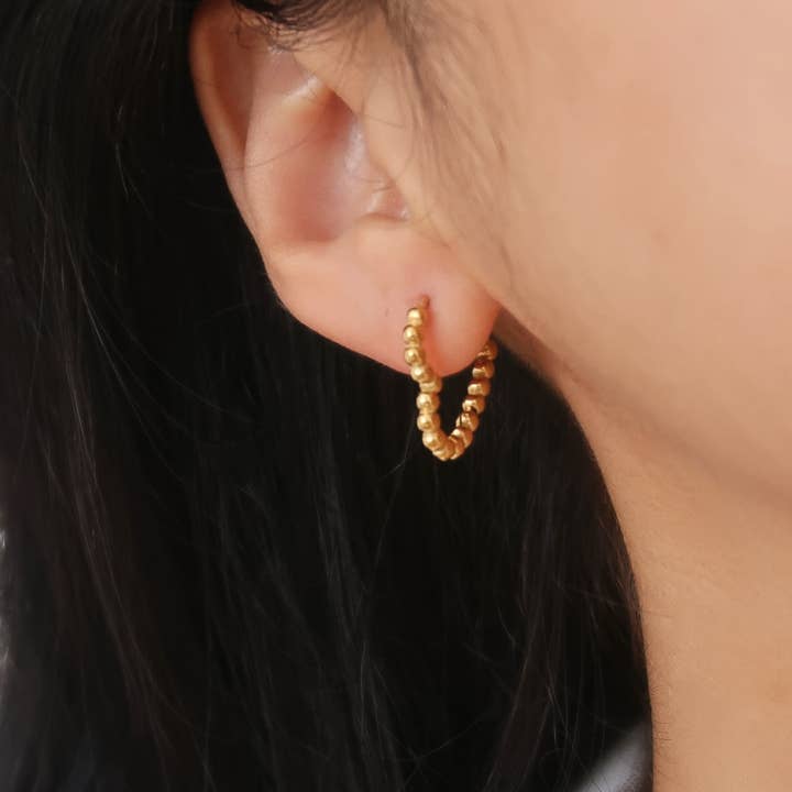 Maxine 18K Gold Non-Tarnish Petite Heart Earring for wholesale on Faire1