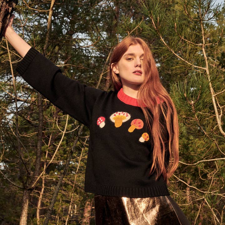 Svamptröja i svart för wholesale av GiGi Knitwear