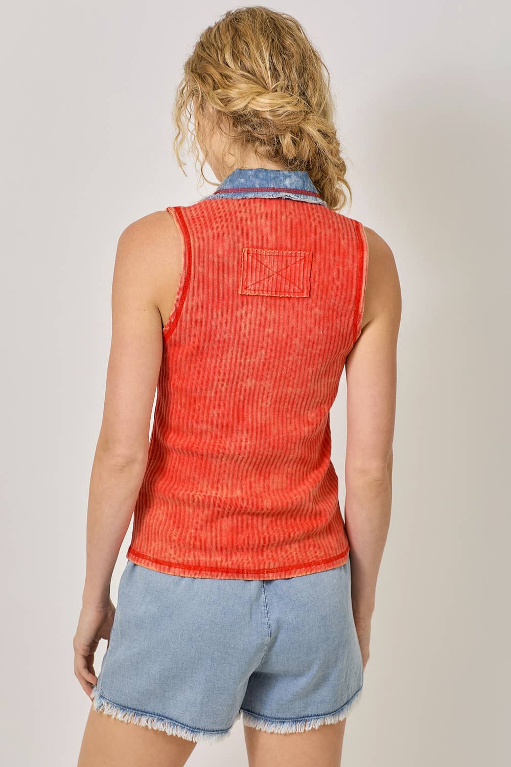 Mystree - Vente Chemise à col boutonné – femme - Haut sans manches à boutons en maille côtelée lavée 6094325