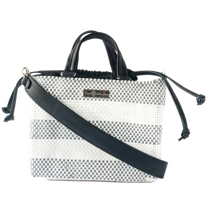 Tin Marin – Engroshandel Crossbodytaske - Dame – Lolo Medium Vævet Plastik Crossbody Taske med Snoretræk5