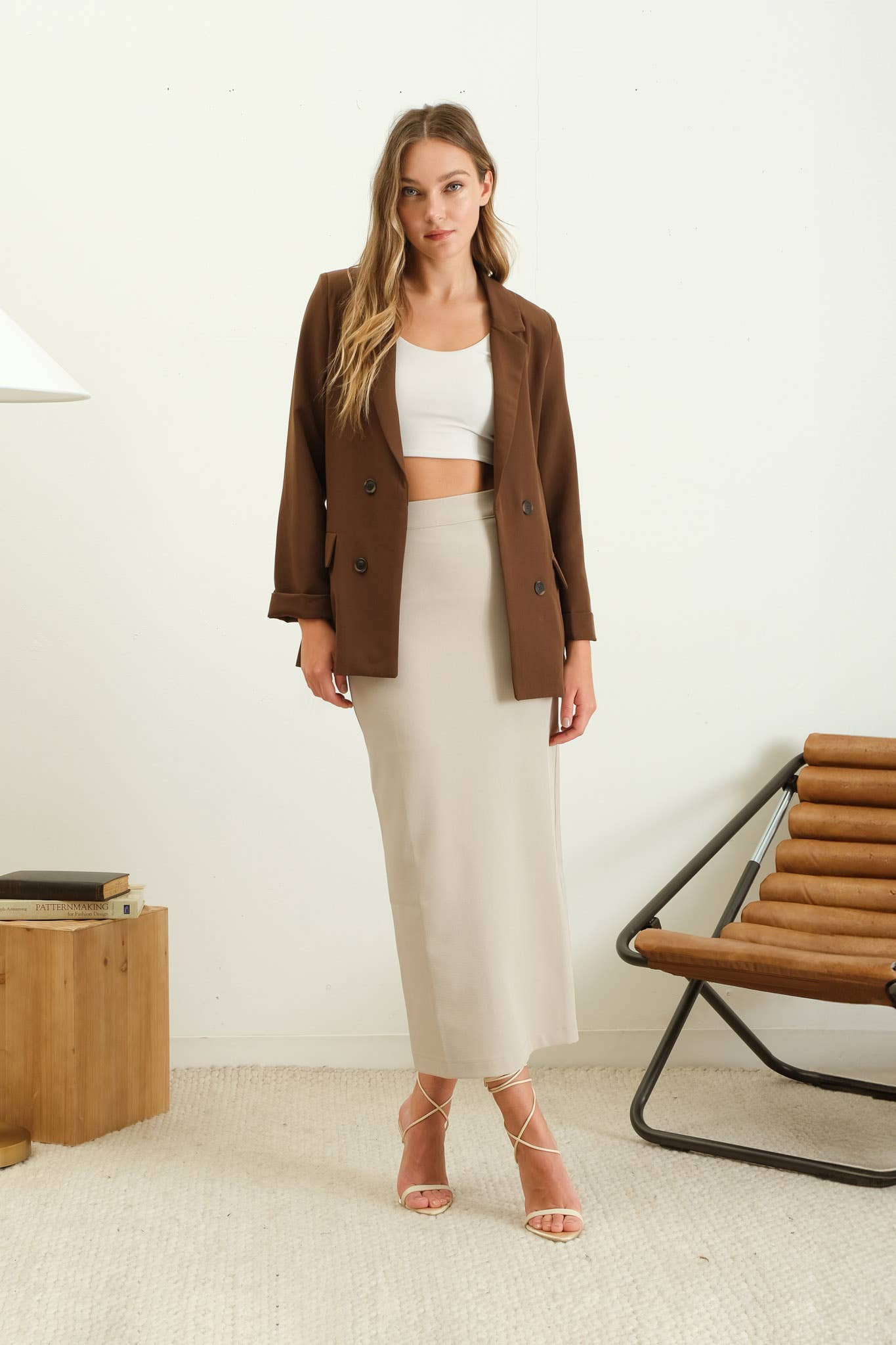 The Workshop Studio - Wholesale Blazer - Women's - SOLID FOLDED SLEEVE BLAZER13