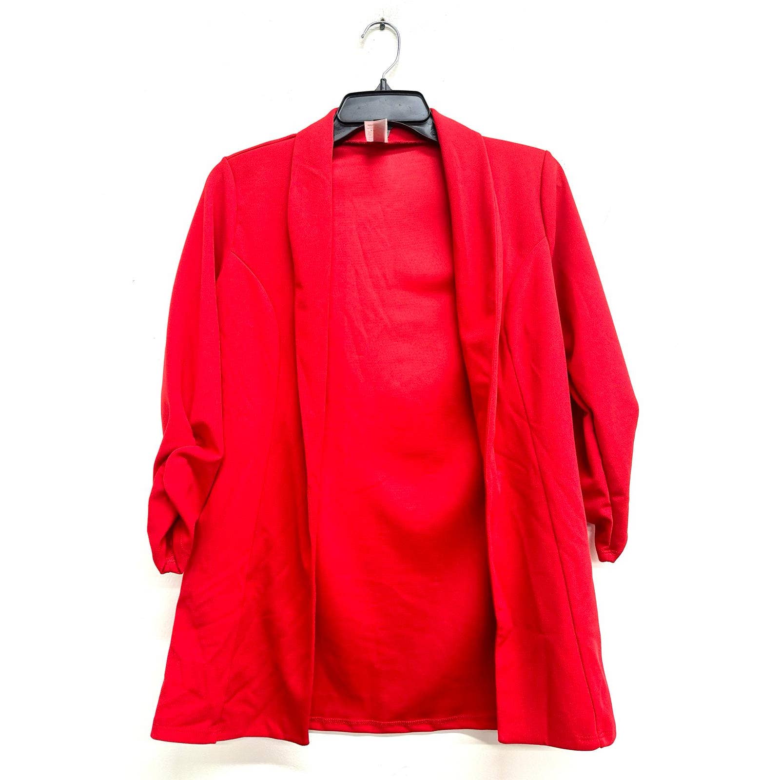 Uptown Apparel – wholesale Blazer – Women's – JK6880 Shirred 3/4 Sleeve Elegant Blazer4