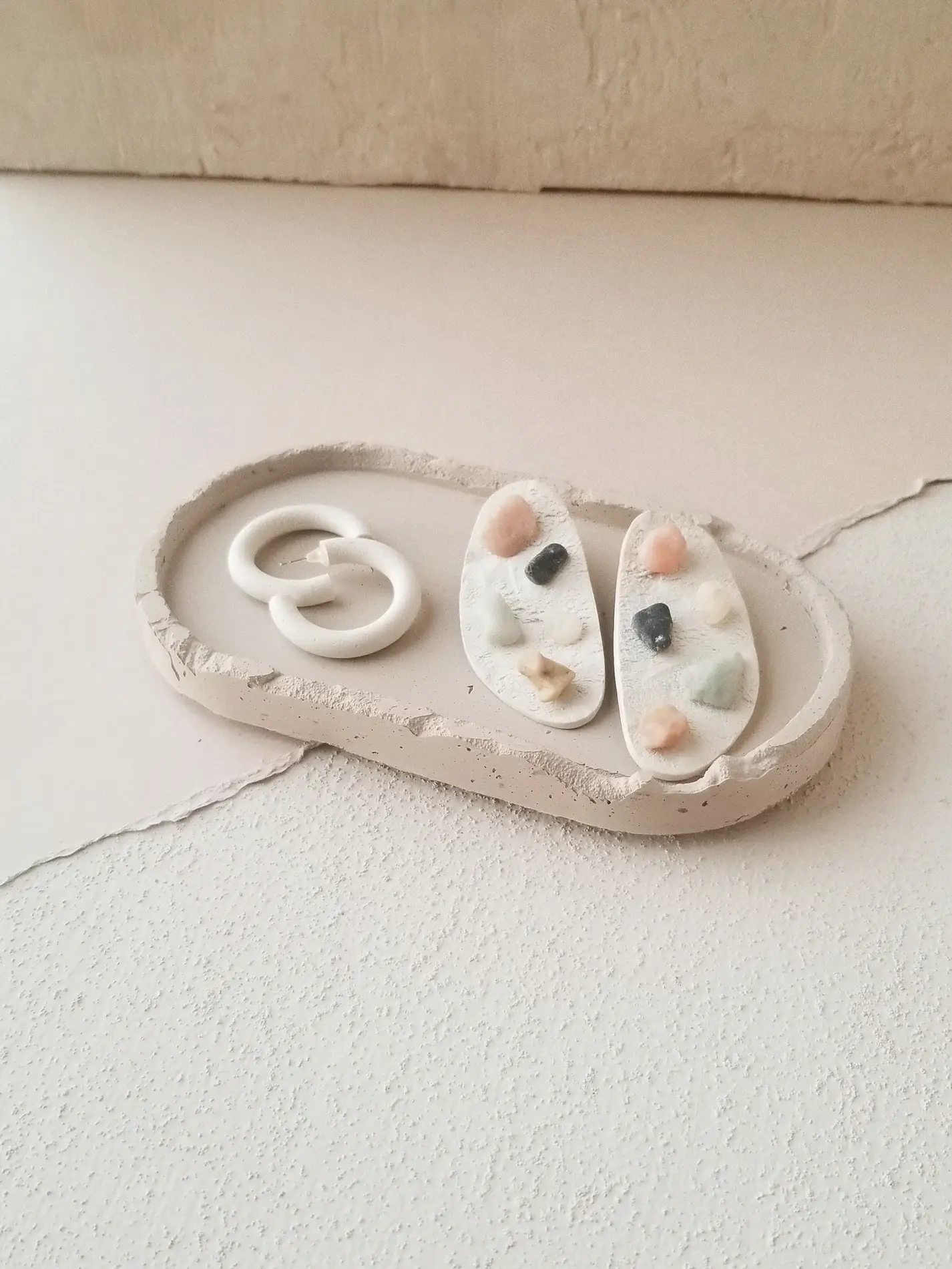 That Clay Girl Co. - Wholesale Decorative Tray - Concrete Tray | Oval Tray | Organic Decor | Decorative Tray1