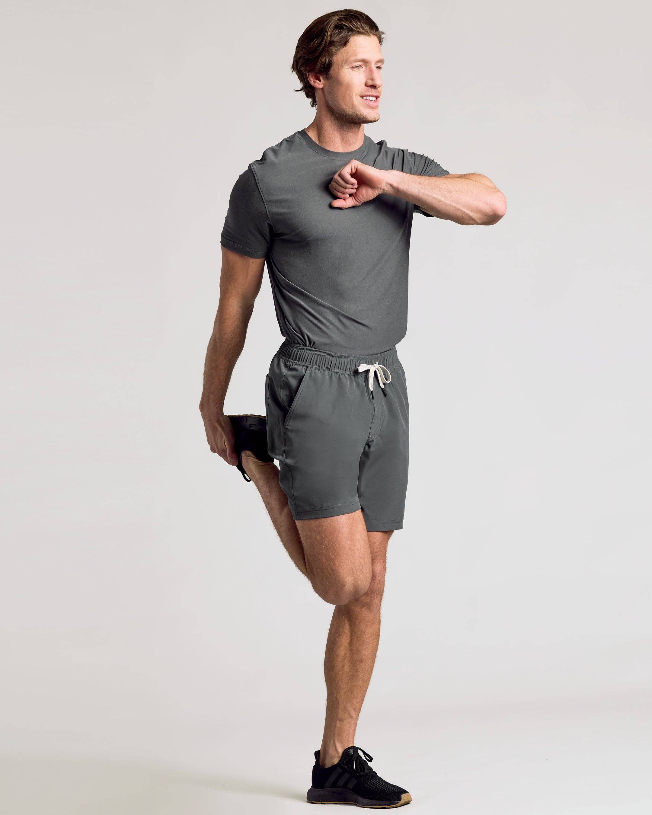 True Classic - Wholesale Athletic Shorts - Men's - Carbon 9" Active Quick Dry Shorts4