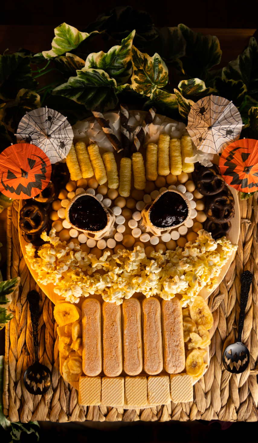 Lively Ghosts - Wholesale Cocktail Pick - Haunted Spirits 'Spiders' | Spooky Cocktail Umbrellas [15 Pack]11