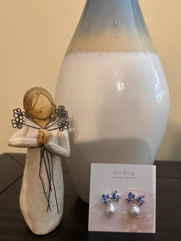 The Mallie Blue Flower Printed Bow & Pearl Dangle for wholesale by Boo Bling