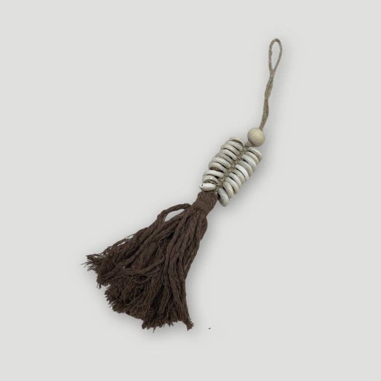ByBazz - Wholesale Decorative Tassel/Wall Drop - Hanger Cowrie Nusa Dua3