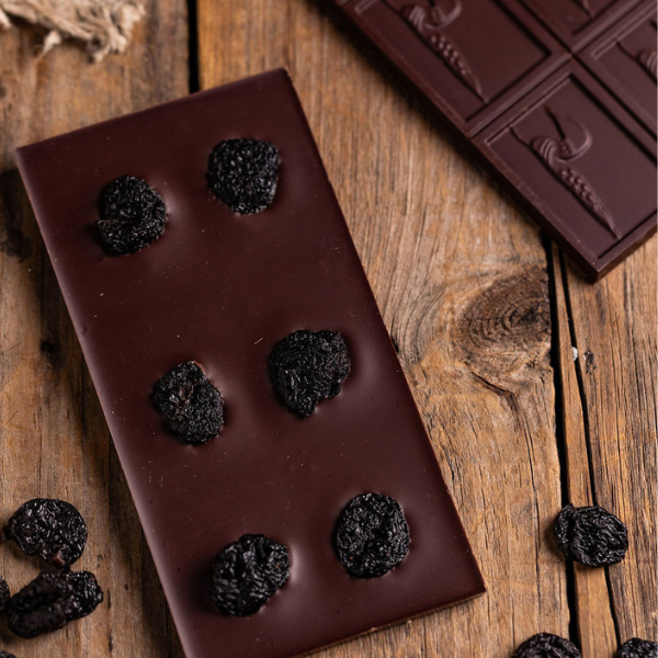 Loon Chocolate - Wholesale Chocolate Bar - Dried Cherry Dark Chocolate2