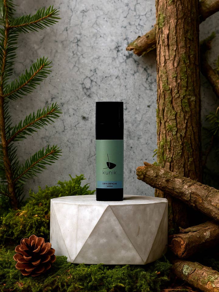 CREMA DERMACARE per la vendita all'ingrosso da parte di KUNIK