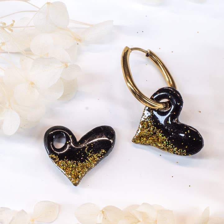 Black Heart Charms (Gold Glitter) for wholesale by Klaily