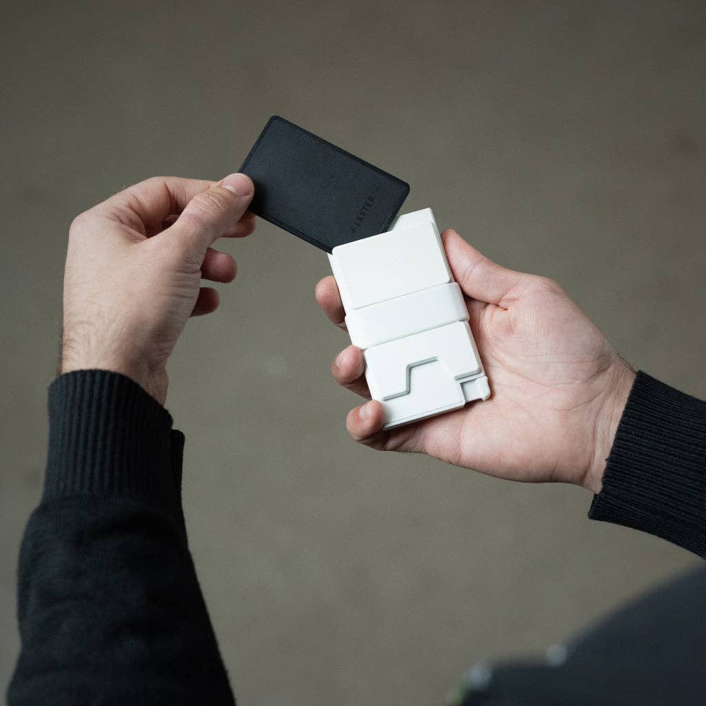 Ekster - Wholesale Card Holder - Unisex - Finder Card - Apple FindMy8