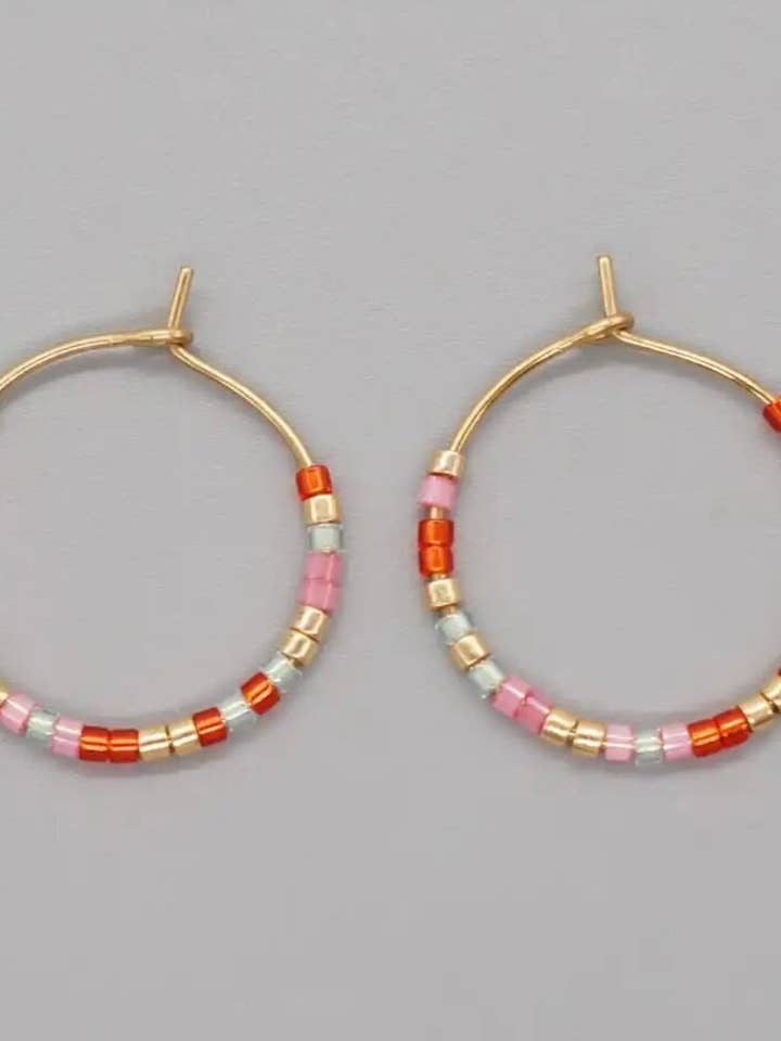 Ohrringe 'Delicate' für den Großhandel von Dragonfly Mama Designs, LLC