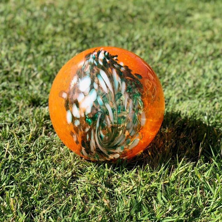 ApricotMint - Wholesale Outdoor Ornament/Decor - 10" Art Glass Solar LED Orb13