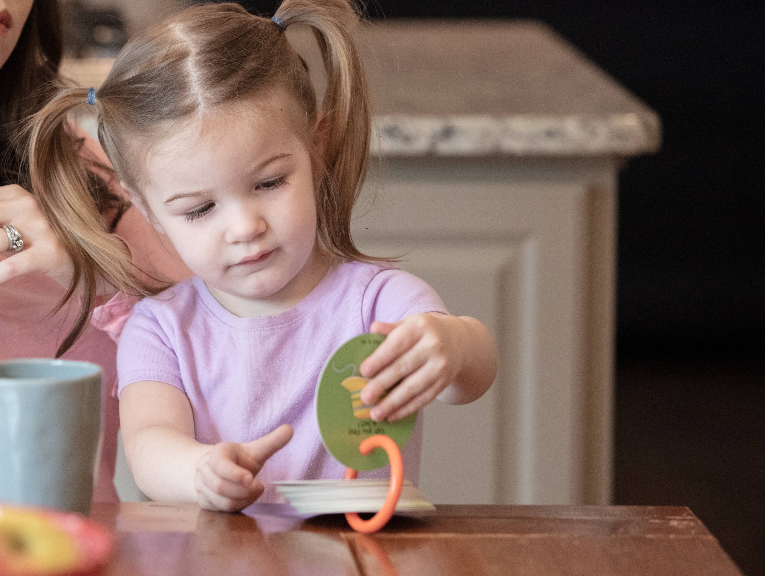 Mollybee Kids - Wholesale Learning Cards - Kids & Baby - Toddler Scavenger Hunt Cards at Home5