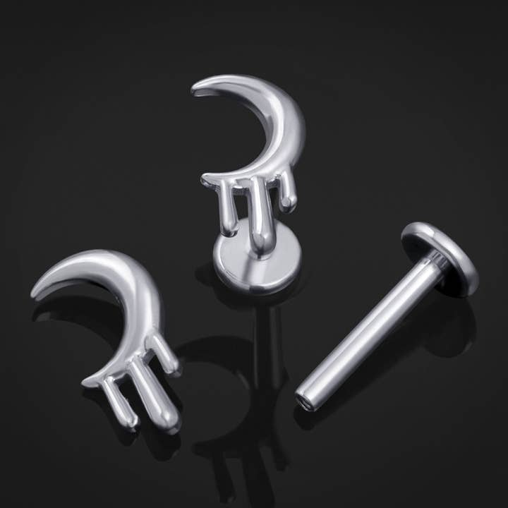 Stud Labret in Titanio Filettato Internamente con Luna Argentata Gocciolante, Spessore 1,2 mm per la vendita all'ingrosso da parte di Custom Plugs