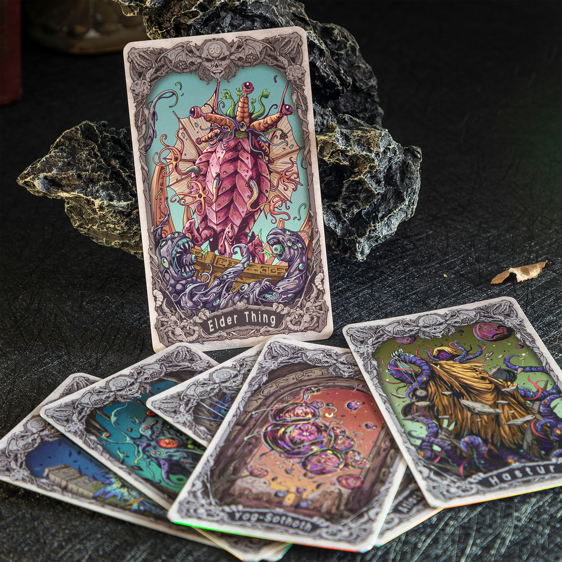 Vermilion Collection - Wholesale Tarot Cards - Gaze of the Pantheon Cthulhu Mythos Character Cards13