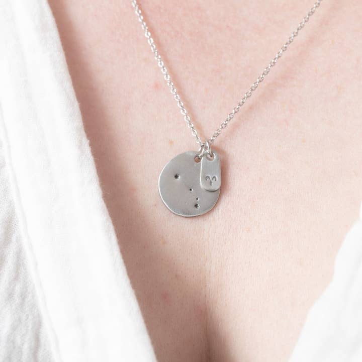 Collier Bélier pour la vente par Stamp and Stampbility