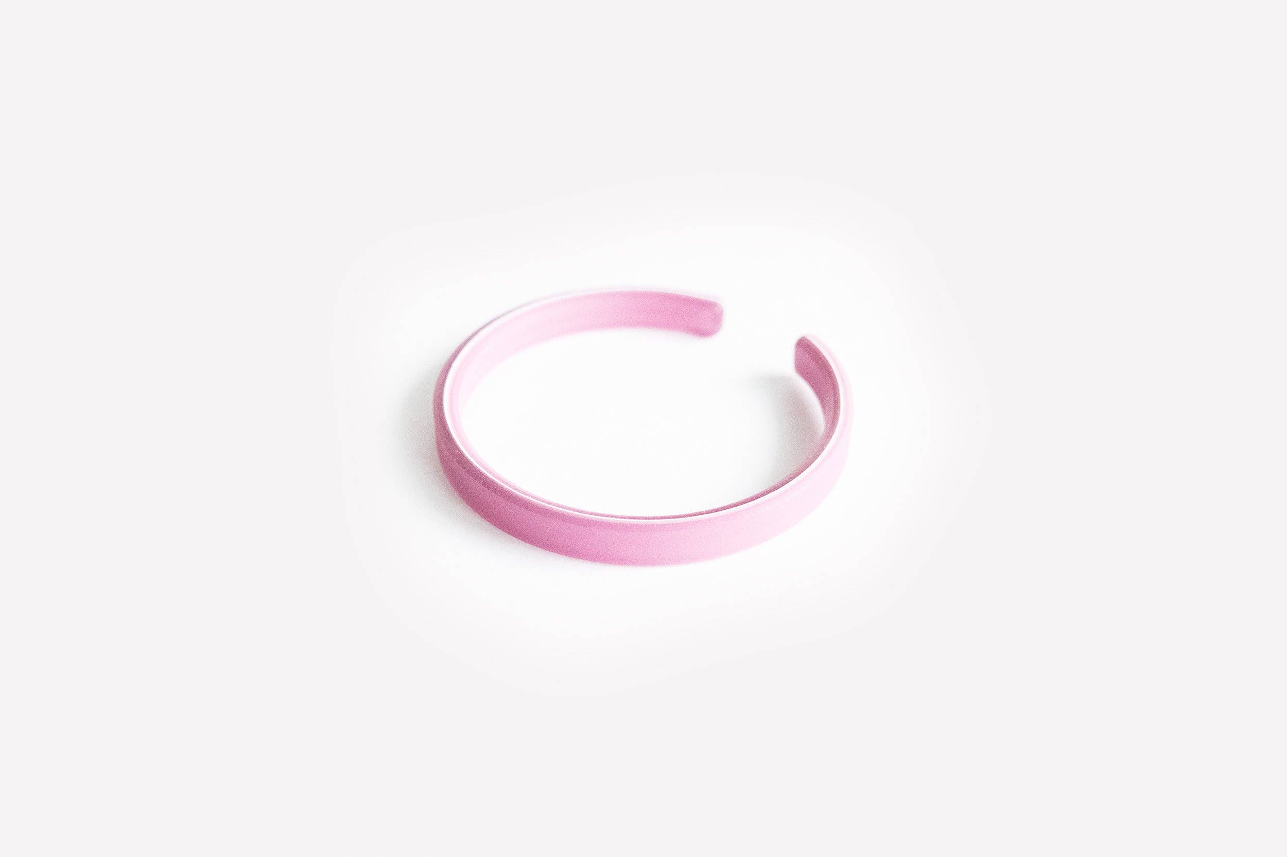 dconstruct - Wholesale Cuff Bracelet - Ecoresin Bangles - Skinny8