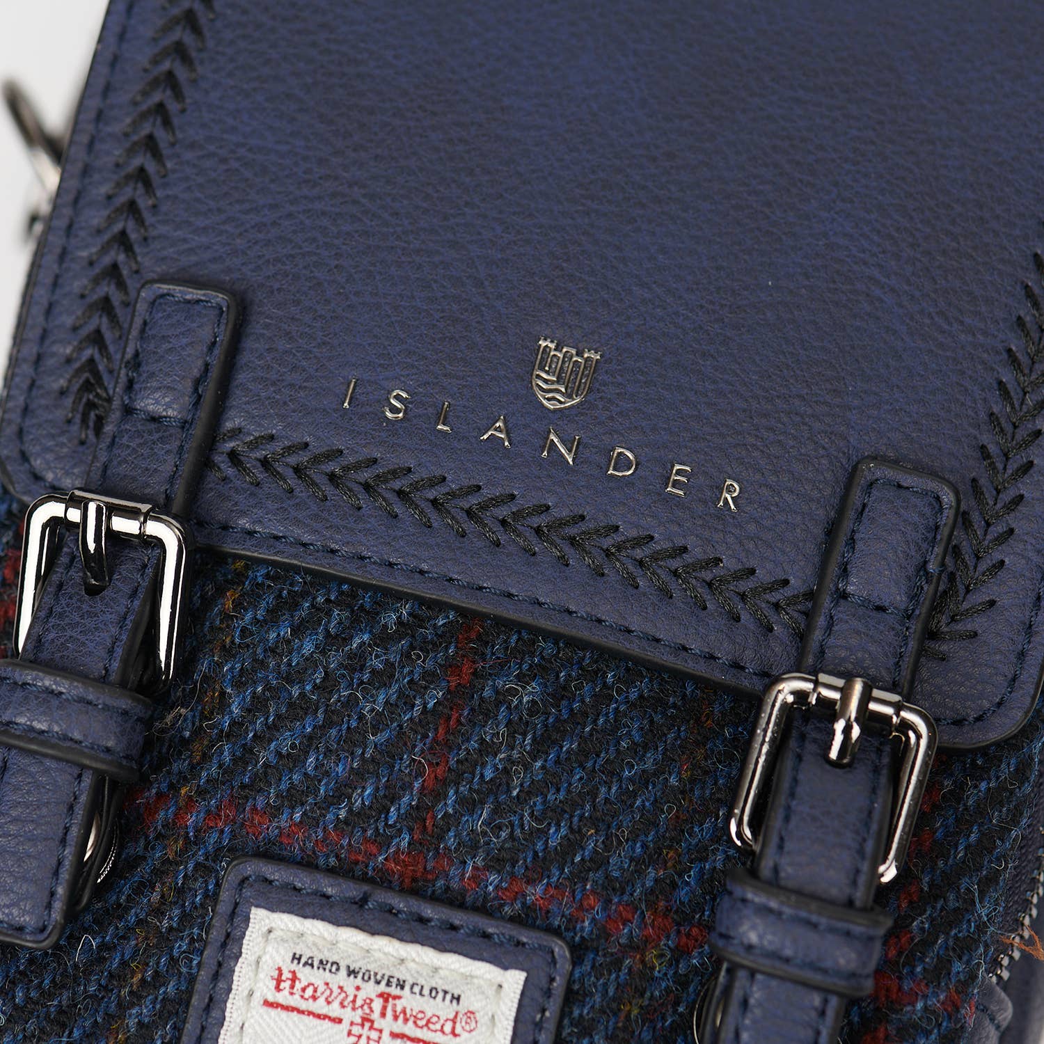 Islander - Wholesale Crossbody Bag - Women's - The Baby Jura Crossbody16