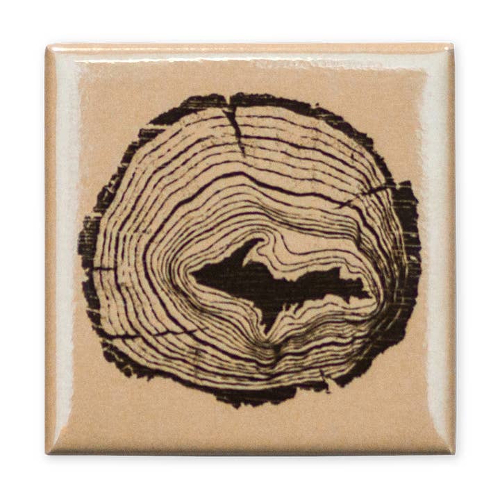 Aimant en forme de cernes d'arbre de la péninsule supérieure du Michigan pour la vente par Upper Peninsula Supply Co.