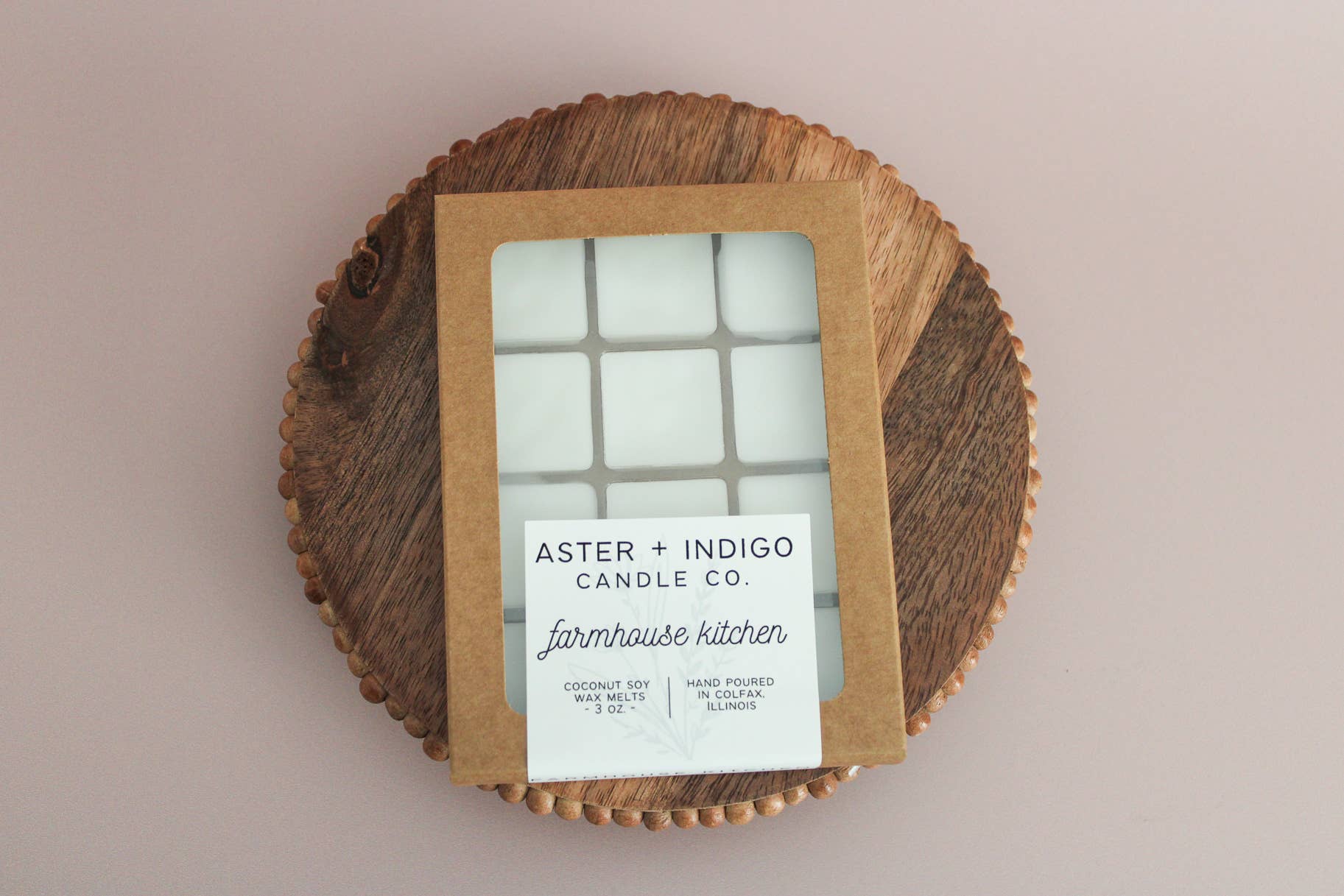 Aster + Indigo Candle Co. - Vente Fondants - Farmhouse Kitchen | Cire fondue à la noix de coco1