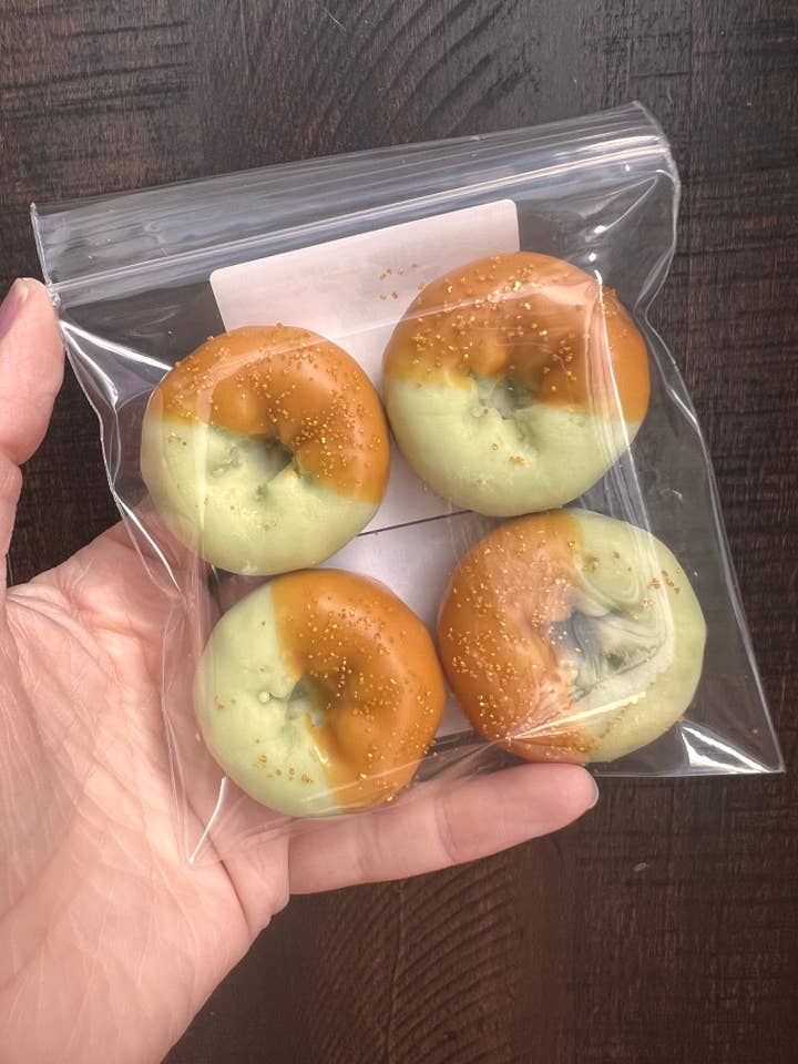 Seasonal Donut Wax Melts for wholesale by Lather & Shea