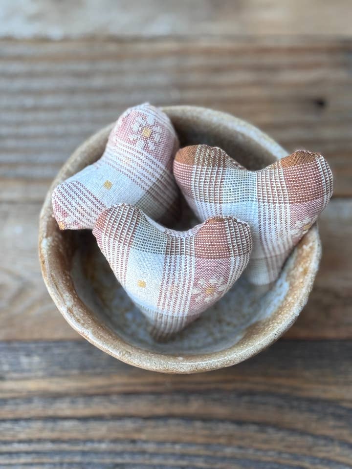 Sachets de cœur mini lavande à carreaux marguerite pour la vente par Belle's Nest