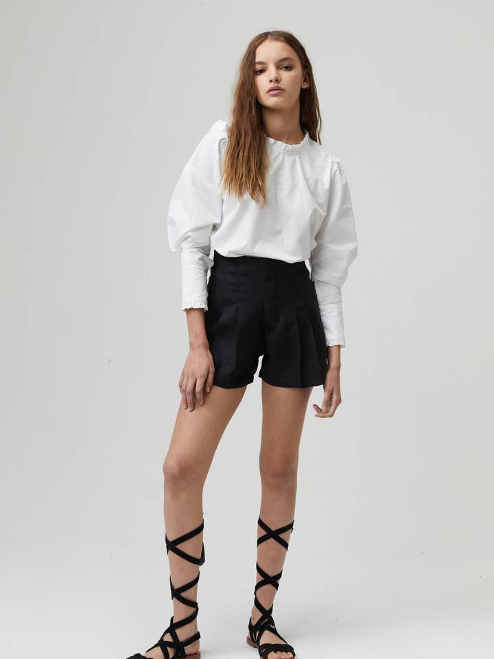 Frida Linen Shorts - Black for wholesale by Lanhtropy