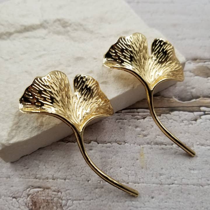 Gold Ginkgo Leaf Stud for wholesale by Treasure Wholesale
