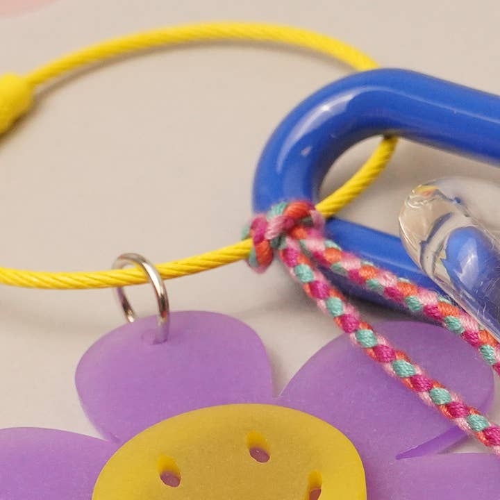 Fashion City - Wholesale Keychain - Women's - Happy Face Flower Chunky Chain Keyring Bag Charm5