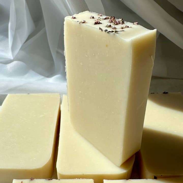 MAMO - Wholesale Bar Soap - Lavender & Orange Body Soap Bar "Be Harmony"1