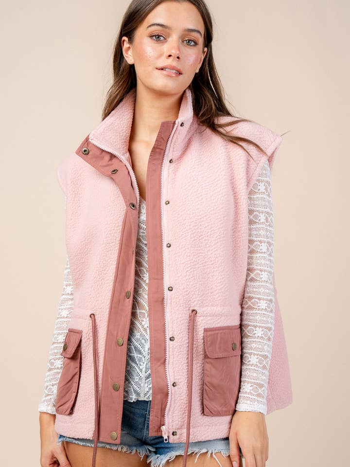 CG60120N / Button Front Vest w/ Pockets & Drawstring for wholesale by BEIVY & COLLABO