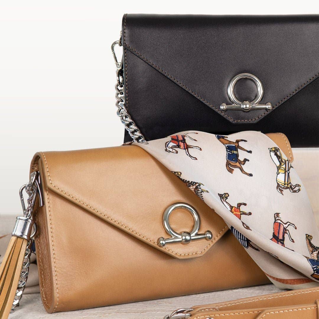 URBAN-EQUESTRIAN - Wholesale Crossbody Bag - Women's - Del Mar - Horse Bit Crossbody Luxury Leather Handbag in Caramel2