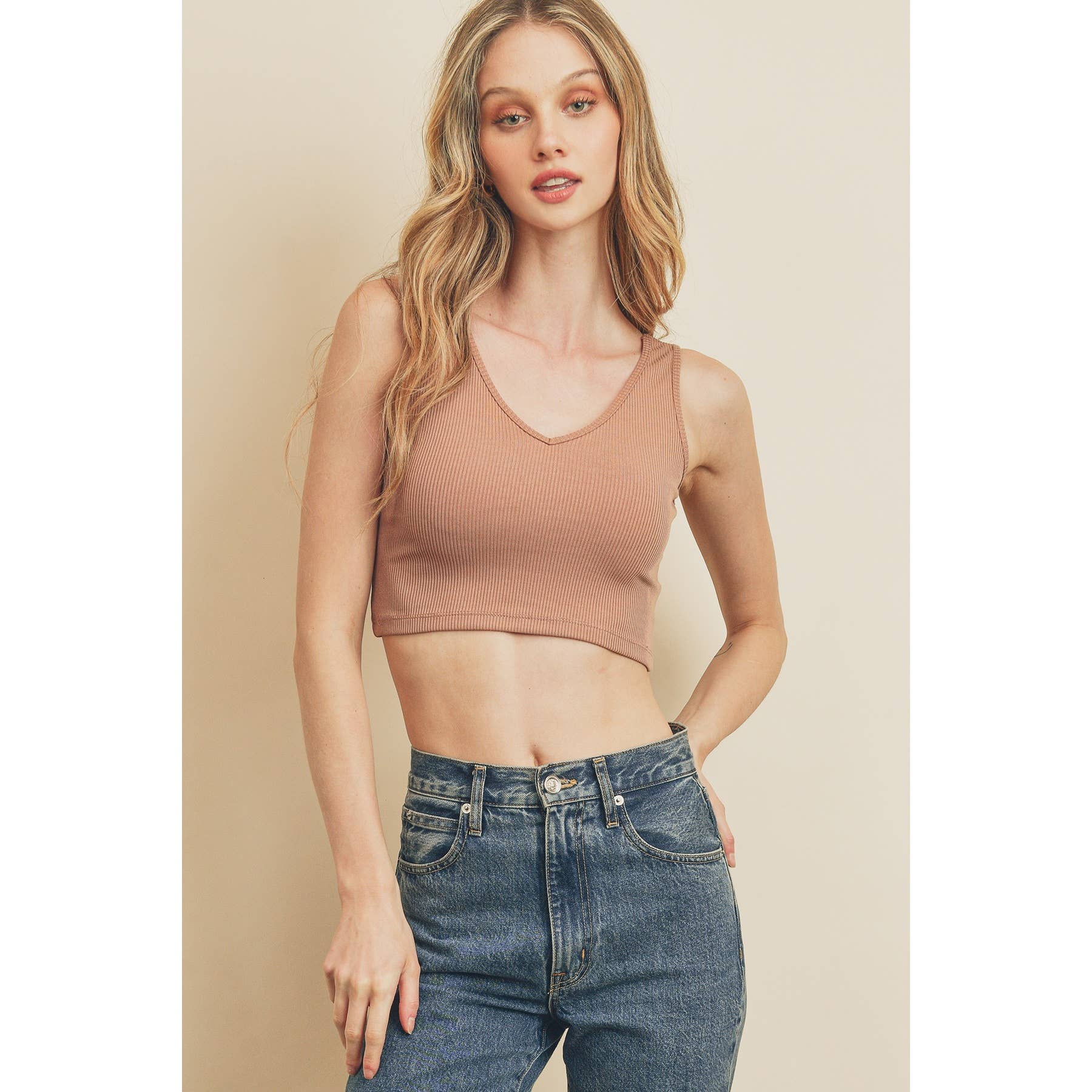 Dress Forum – Engroshandel Tanktop – Kvinder – FT6522 Ribbet Strik Beskåret Tank Top (1)14