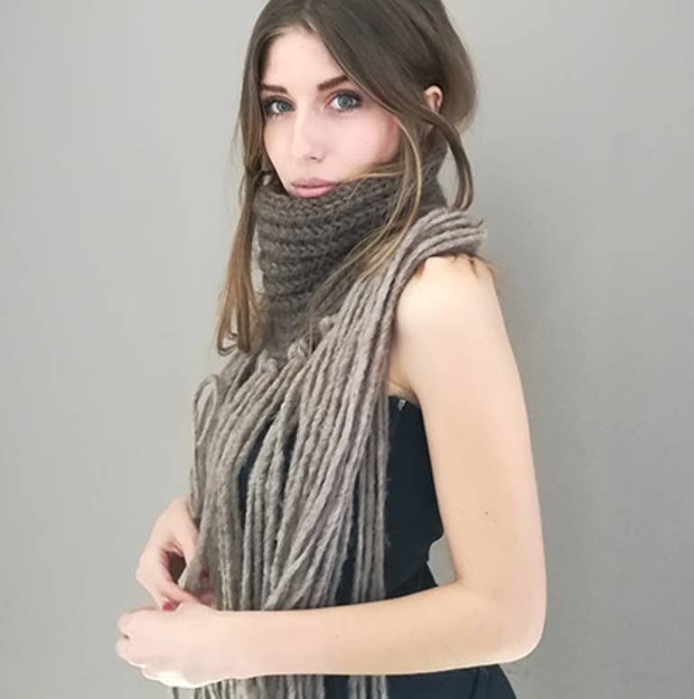 NOGOON - Wholesale Scarf - Women's - ODON Alpaca and Wool Collar with long front and back fringes1