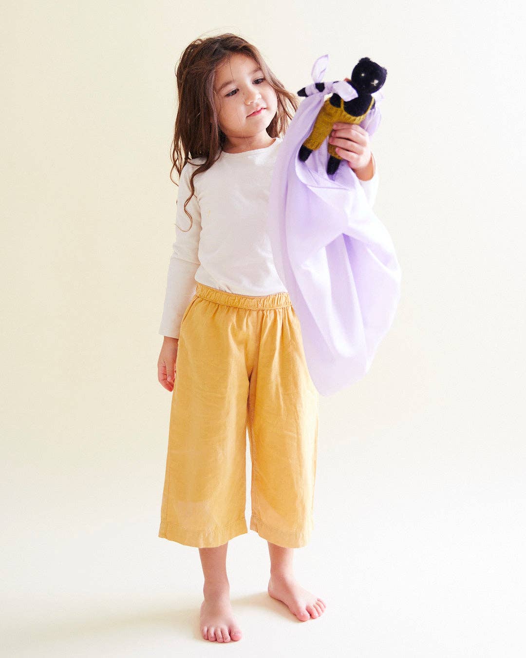 Sarah’s Silks - Wholesale Toy Set - Kids - Solid Color Playsilks4