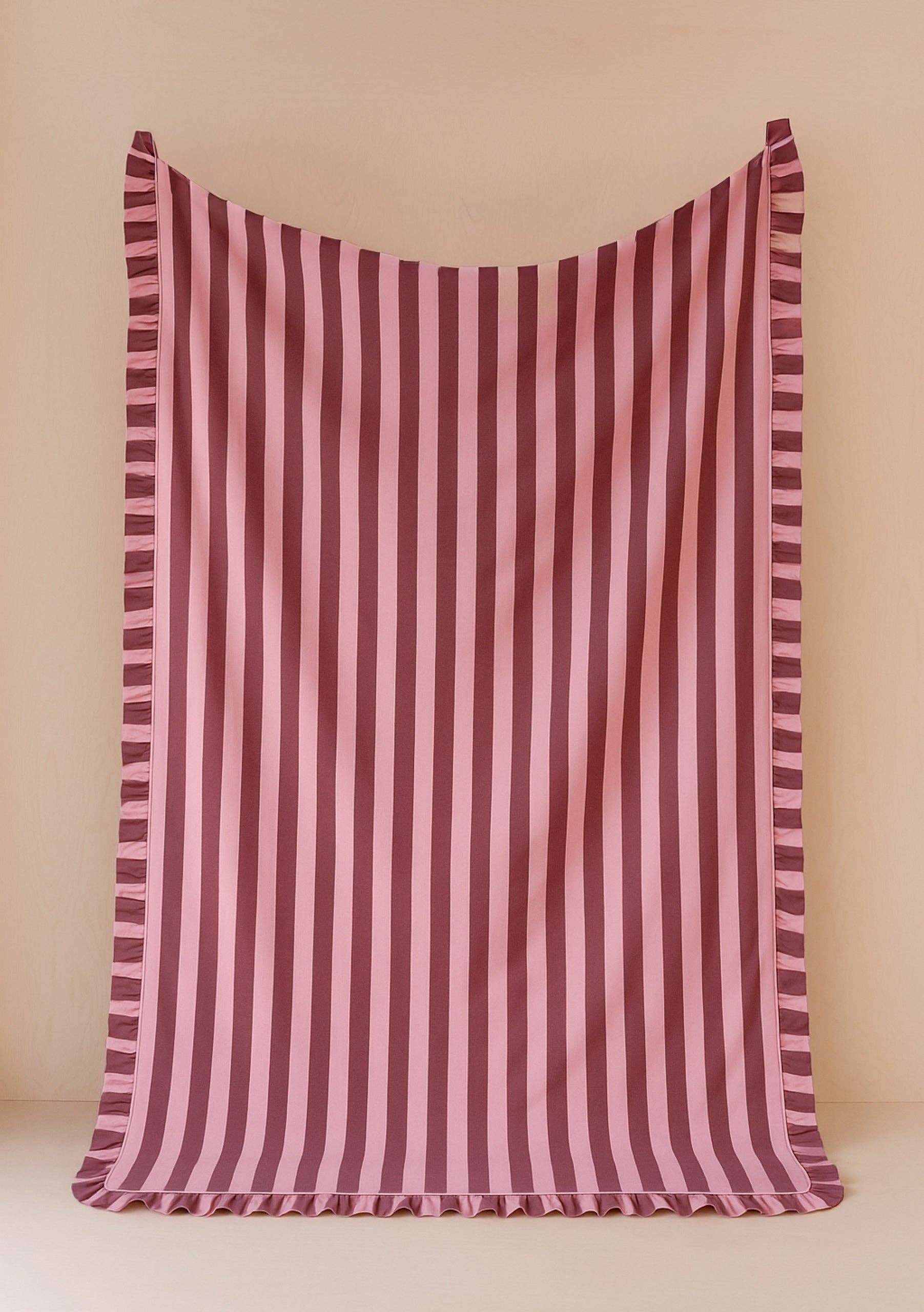 TBCo - Wholesale Bedding Set - Cotton Duvet Cover & Pillowcases Set in Pink & Burgundy Stripe6