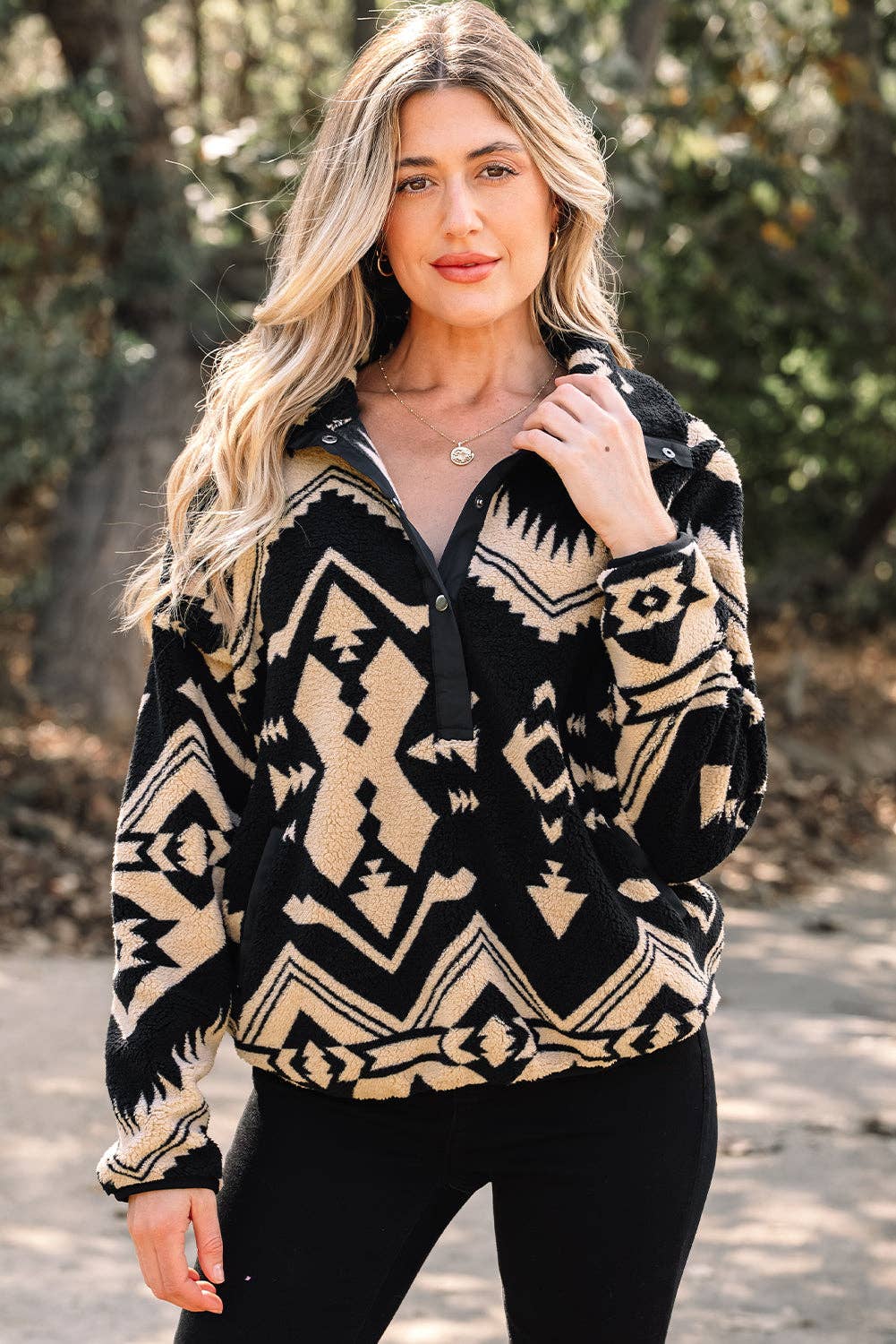 LALA LOO - Wholesale Sweatshirt - Women's - LALALOO Western Aztec Fleece Half Buttoned Sweatshirt