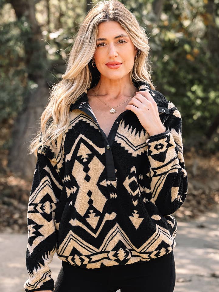 LALA LOO - Wholesale Sweatshirt - Women's - LALALOO Western Aztec Fleece Half Buttoned Sweatshirt0