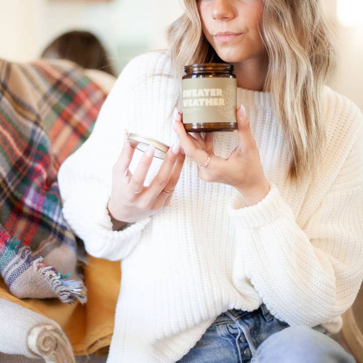 Austy Lou by Broken Top Brands - Wholesale Jar/Filled Candle - Sweater Weather 9oz Soy Candle3