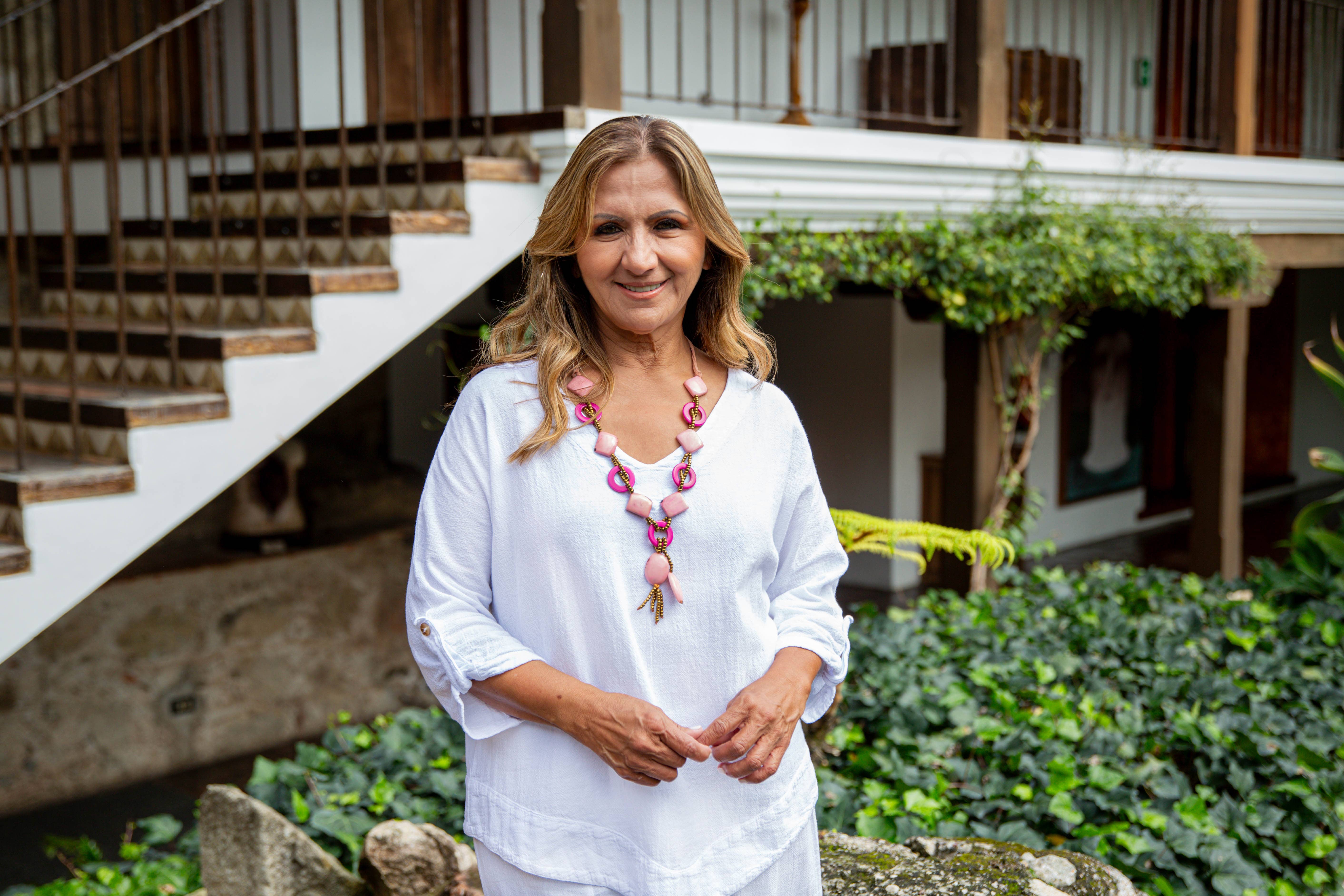 Organic Tagua Jewelry - Vente Colliers plastrons - Collier Noah3