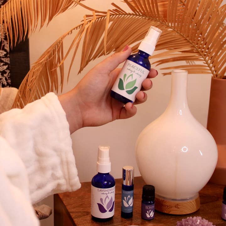 B. Divine Aromatherapy – wholesale Rums- och linnespray – Fridfullt, avkopplande rum & kuddspray | Sleep Mist