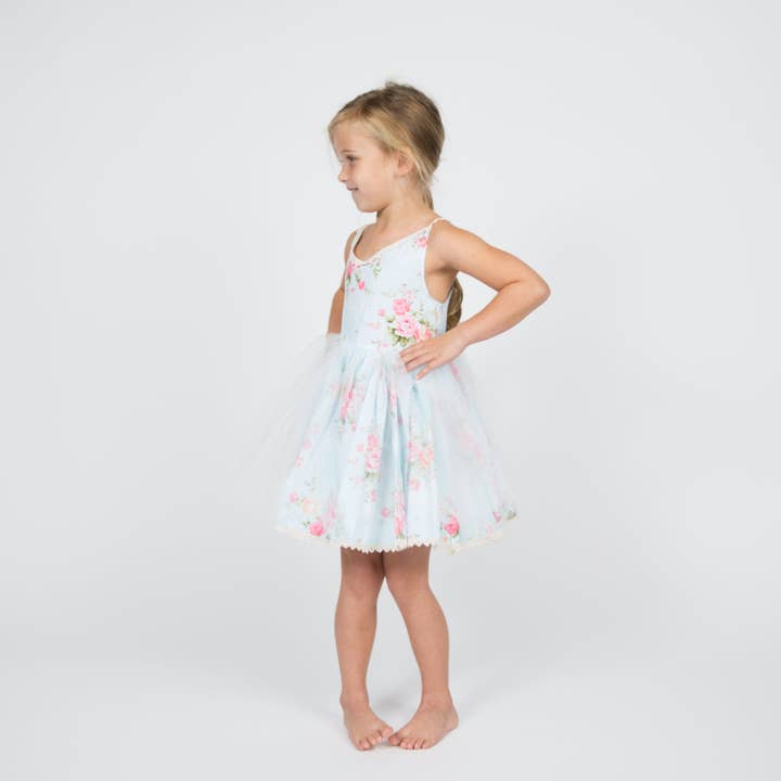 Das Molly Kleid für den Großhandel von Nicolette's Couture