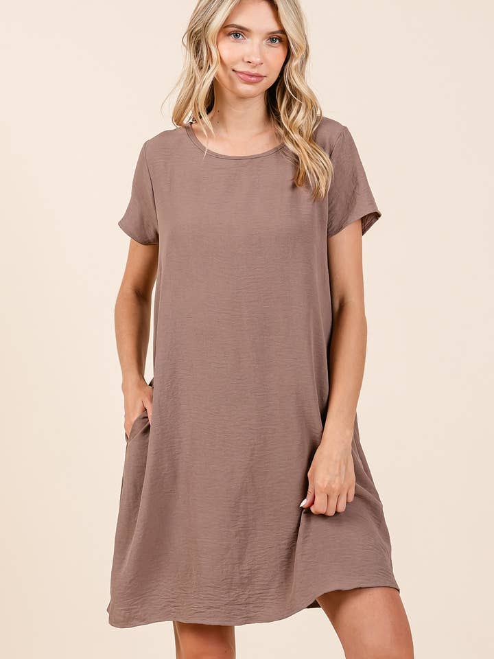 AIRFLOW RUNDHALSET KORTÆRMET SKIFTEKJOLE for engroshandel hos mittoshop