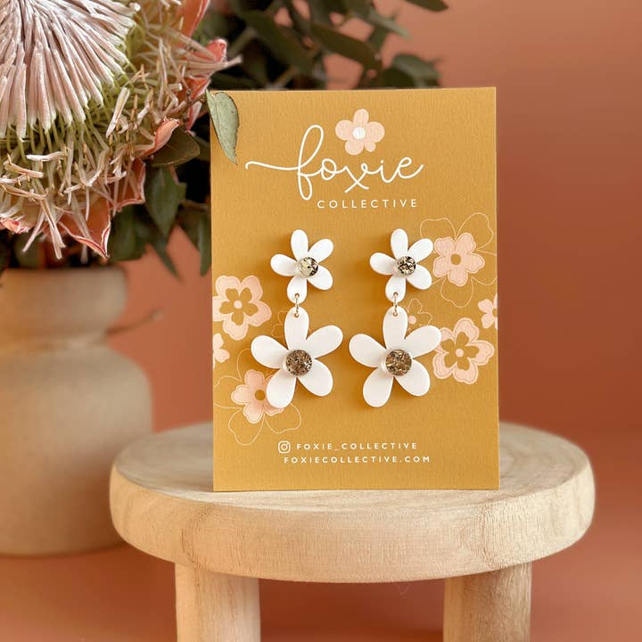 Foxie Collective - Wholesale Dangle Earrings - Double Daisy Dangles | Pale Pink + Gold | WHOLESALE