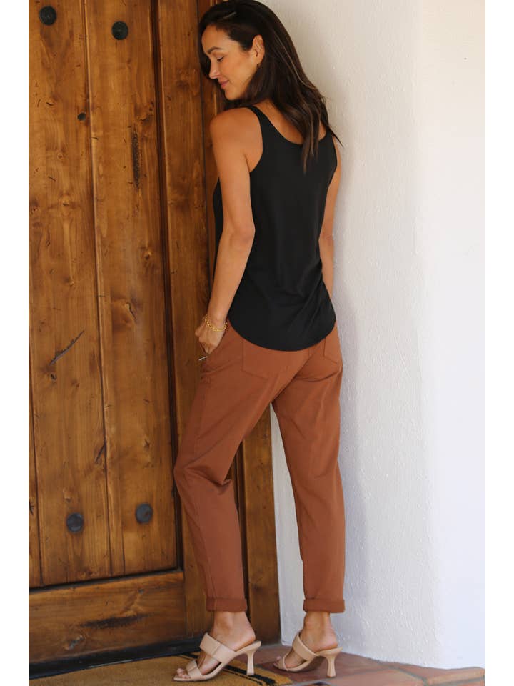 Nostalgia - Vente Pantalon d'intérieur/de jogging – femme - JOGG DE JOGGING EN TISSU ÉPONGE NP746-ASIS AVEC LIEN À NOUER SUR LE DEVANT ET POCHE ZIPPÉE50