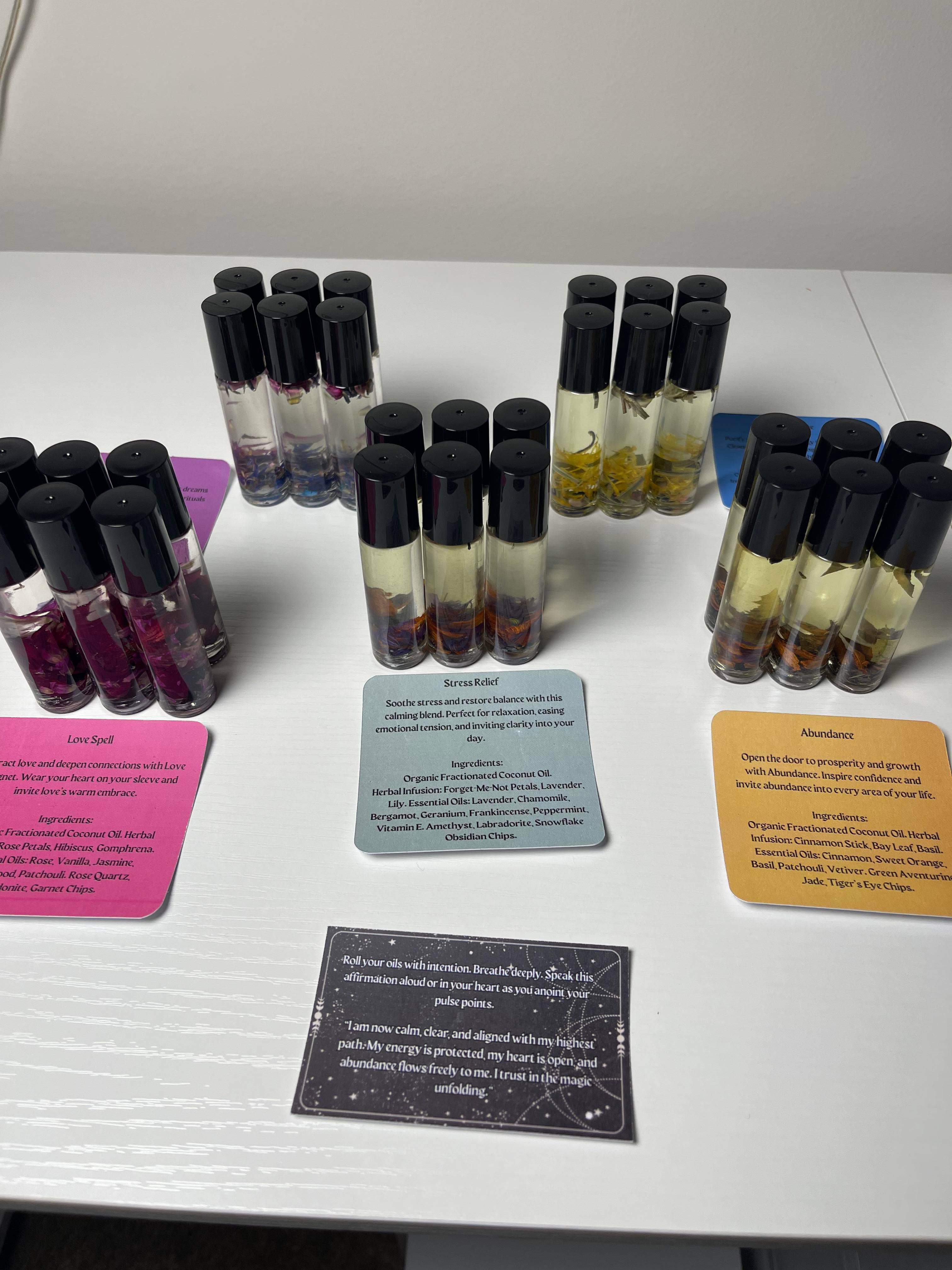 Mystic Showers - Venta al por mayor Aceites esenciales con aplicador de bola - Roll-ons de aceites esenciales con cristales y hierbas | Listos para etiquetar6