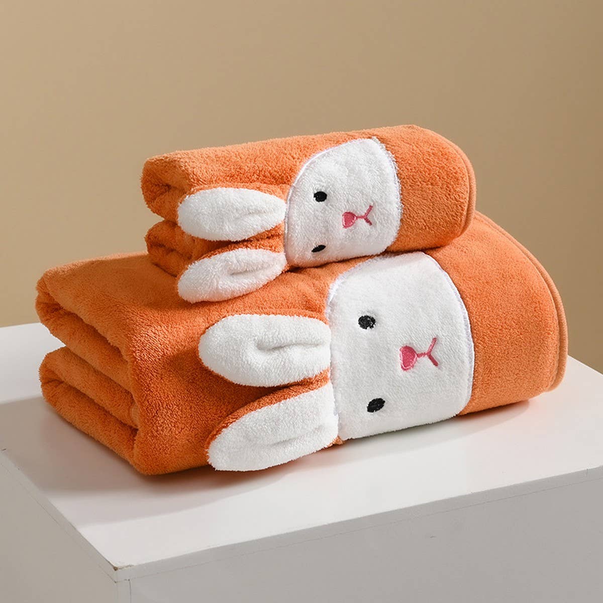 ACCITY - Wholesale Bath Towel - EMBROIDERED RABBIT CORAL FLEECE TOWEL_CWMM23244
