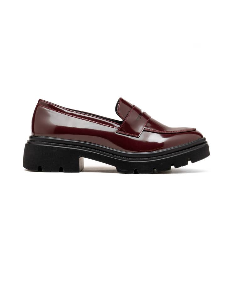 C'M PARIS - Wholesale Loafers - Women's - Patent Loafer with Lug Sole 9241