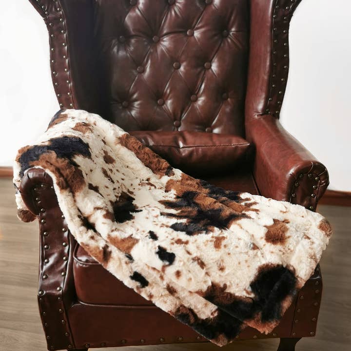 Two Lumps of Sugar - Wholesale Throw Blanket - Pony 40 X 40 Minky Faux Fur Blanket2